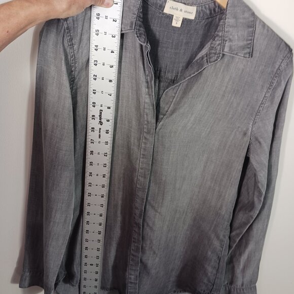 Cloth & Stone Anthropologie S Gray Chambray Button Down Front W Back Button Down - Picture 13 of 16